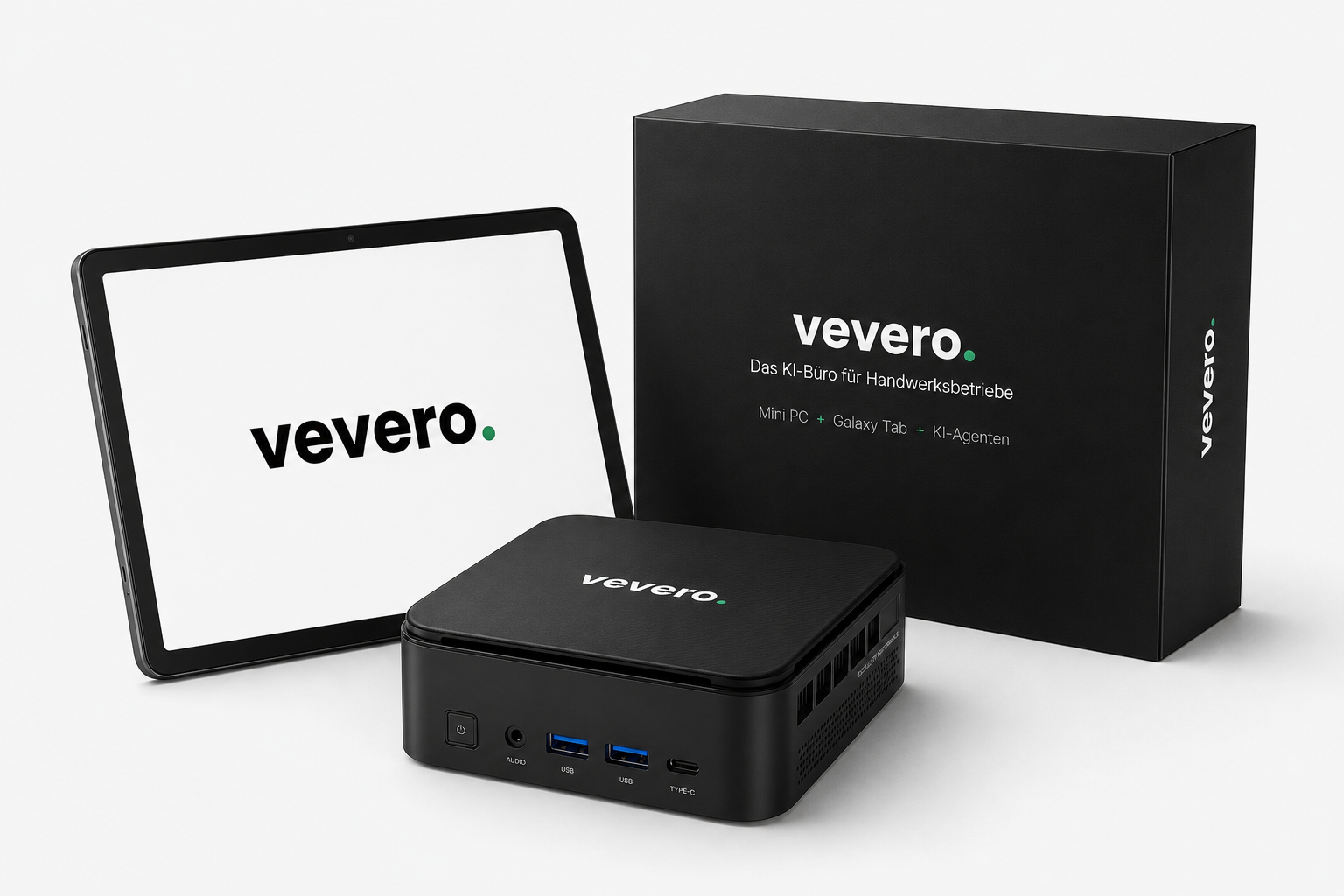 Der Lieferumfang des KI-Büros: Mini-PC, Tablet zur Steuerung und Verpackung